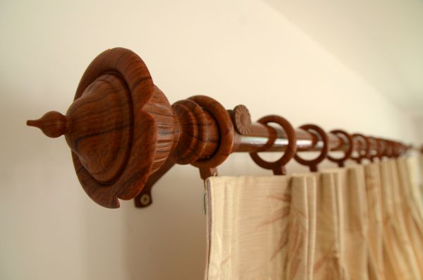 Cost of Curtain Rod Mounting in Bend