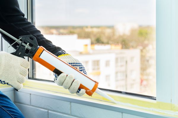Cost of Window Recaulking Service in Bend