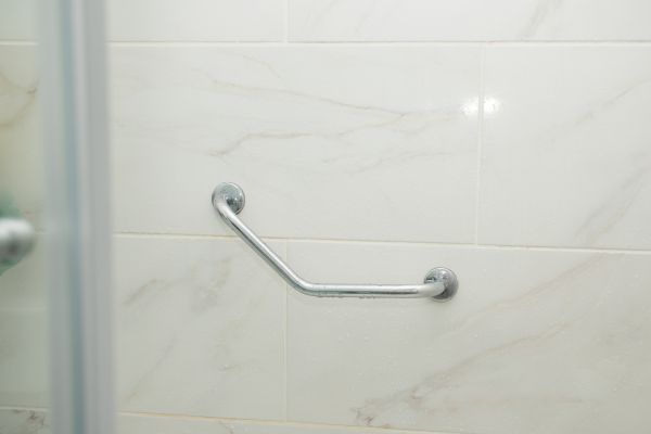 Cost of Toilet Grab Bar Installation in Bend