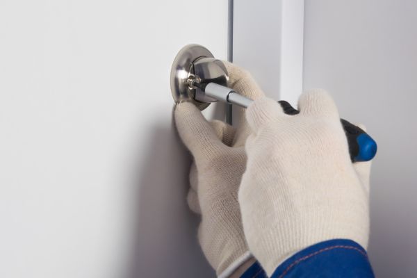 Cost of Deadbolt Replacement in Bend