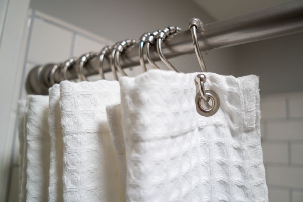 Cost of Shower Curtain Installation in Bend