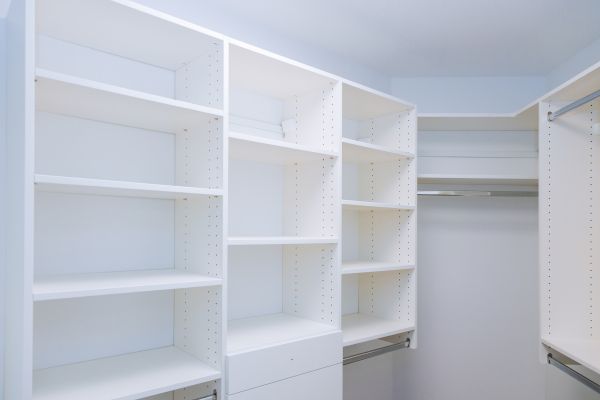 Cost of Shelf Installation in Bend