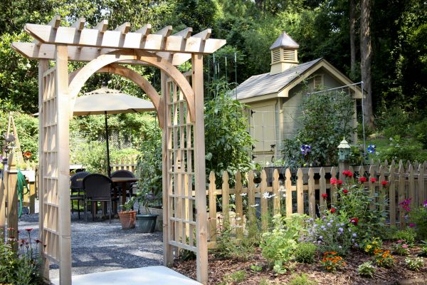Cost of Trellis Mounting in Bend