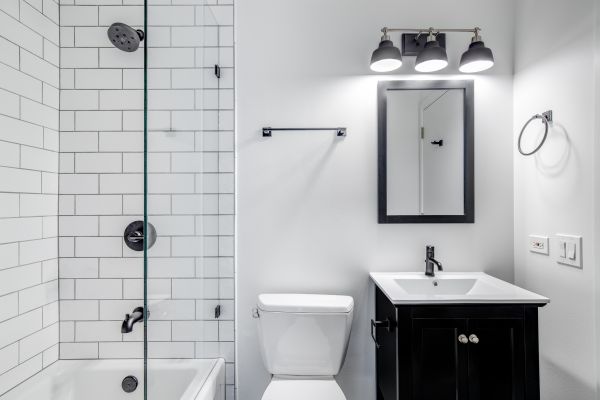 Cost of Bathroom Hardware Installation in Bend
