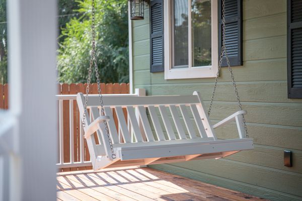 Cost of Porch Swing Installation in Bend